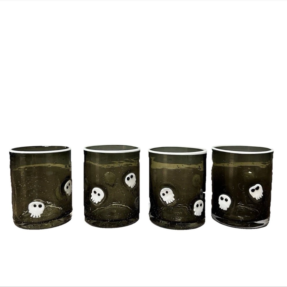 Pottery Barn Scary Squad Set 4 Skull Icon Drinking Glasses Tumblers Halloween - Picture 2 of 16